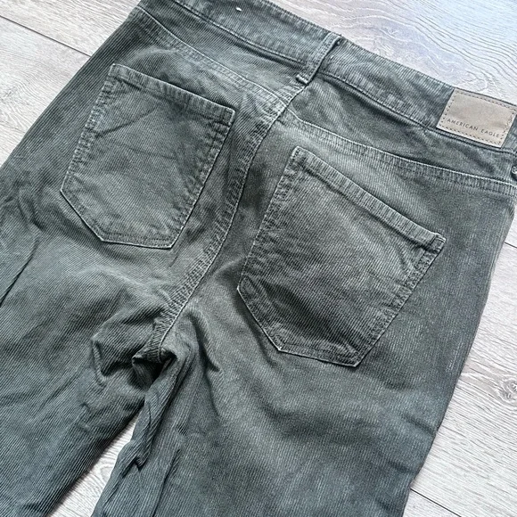 American Eagle Corduroy Super High Rise Flare Pants - Picture 14 of 15